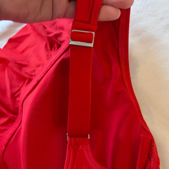 DKNY Red Ruffled Women's One Piece Swimsuit Size M NEW - Picture 9 of 9